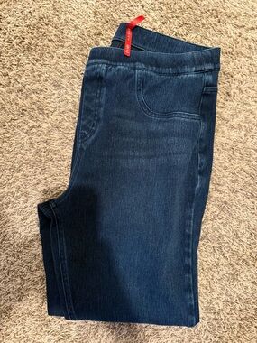 SPANX Women's Skinny Jeans in Dark Blue